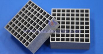 中鎢智造鎢合金準(zhǔn)直器圖片