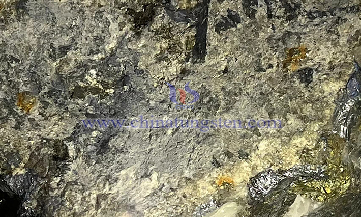 鎢精礦圖片