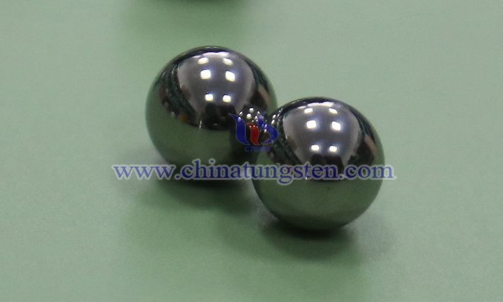 中鎢智造硬質(zhì)合金球圖片
