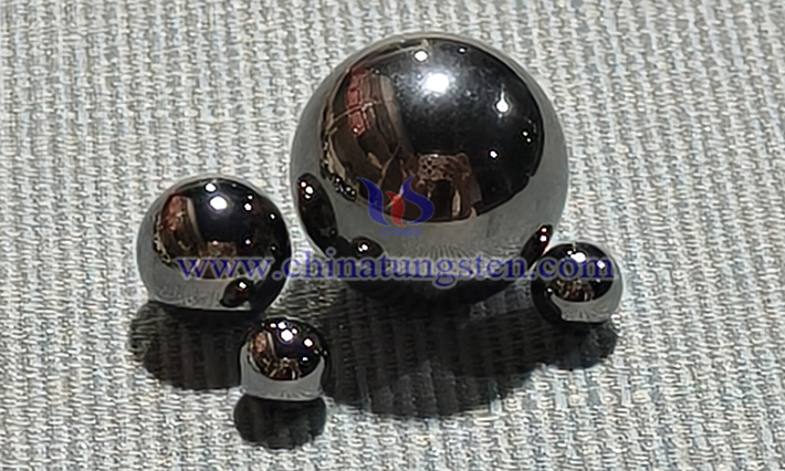 中鎢智造硬質(zhì)合金球圖片