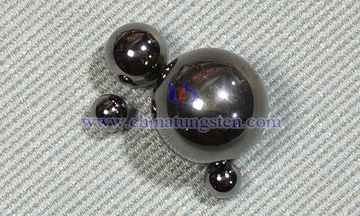 中鎢智造硬質合金球圖片