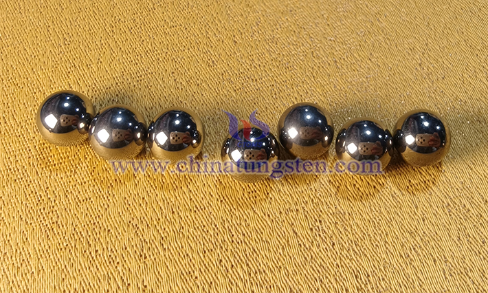 中鎢智造硬質(zhì)合金球圖片