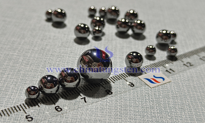 中鎢智造硬質(zhì)合金球圖片