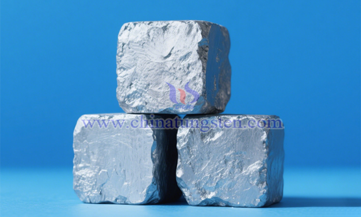 Lanthanum metal picture