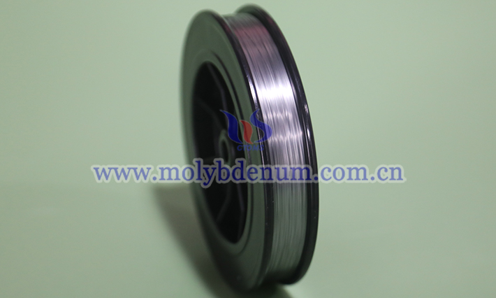 White molybdenum wire picture