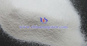 パラタングステン酸アンモニウムの調(diào)製方法の寫(xiě)真