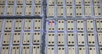 タングステン合金カウンターウェイトの寫真