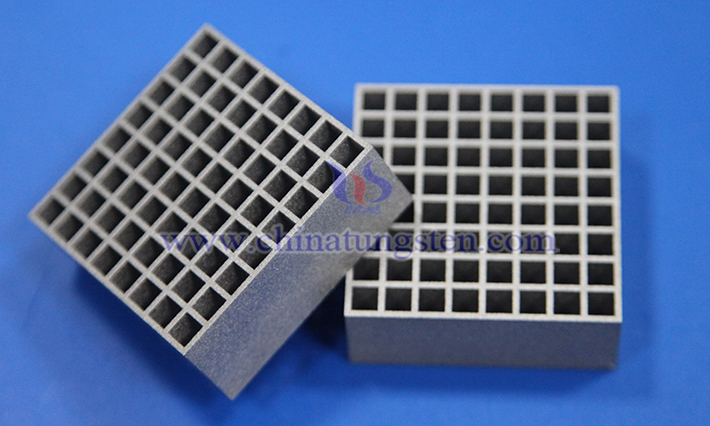 中鎢智造鎢合金準(zhǔn)直器圖片
