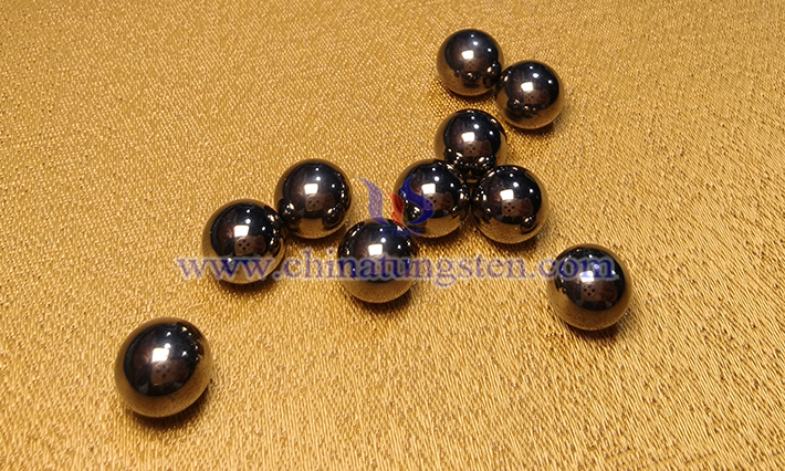 中鎢智造硬質(zhì)合金球圖片