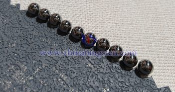 中鎢智造硬質(zhì)合金球圖片