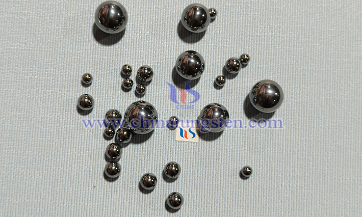 中鎢智造硬質(zhì)合金球圖片
